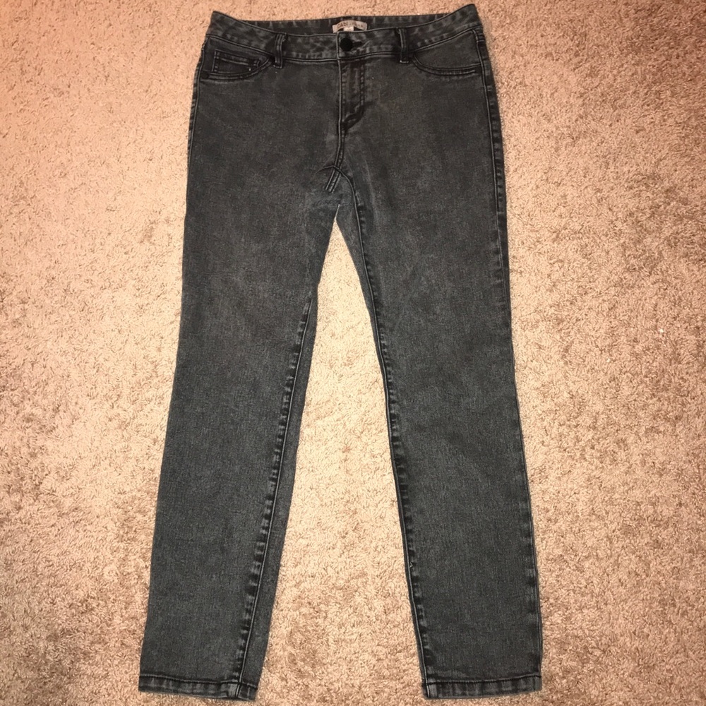 New CAbi Jeans